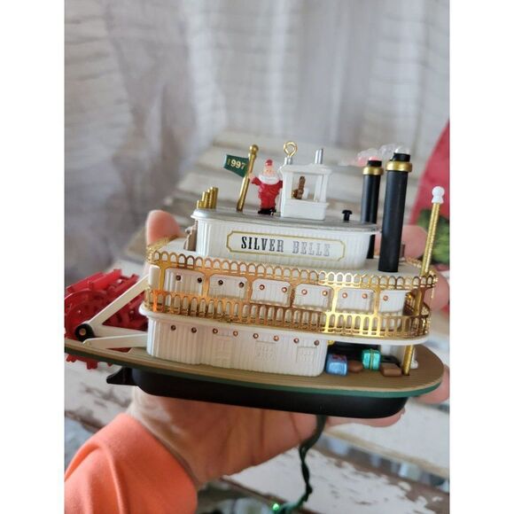 Hallmark Santa's showboat 1997 tournament Xmas tree - Picture 7 of 8